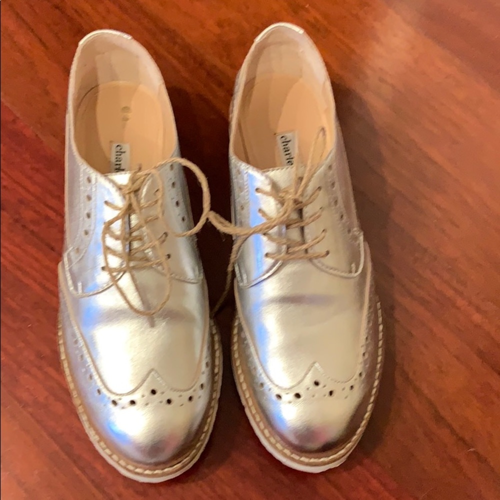 Women’s shoes Charles David